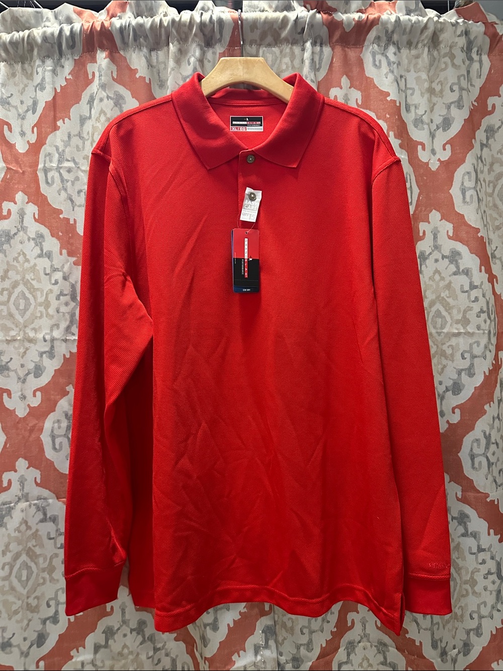 Grand Slam performance Long-Sleeve Polo Shirt in Bright Red